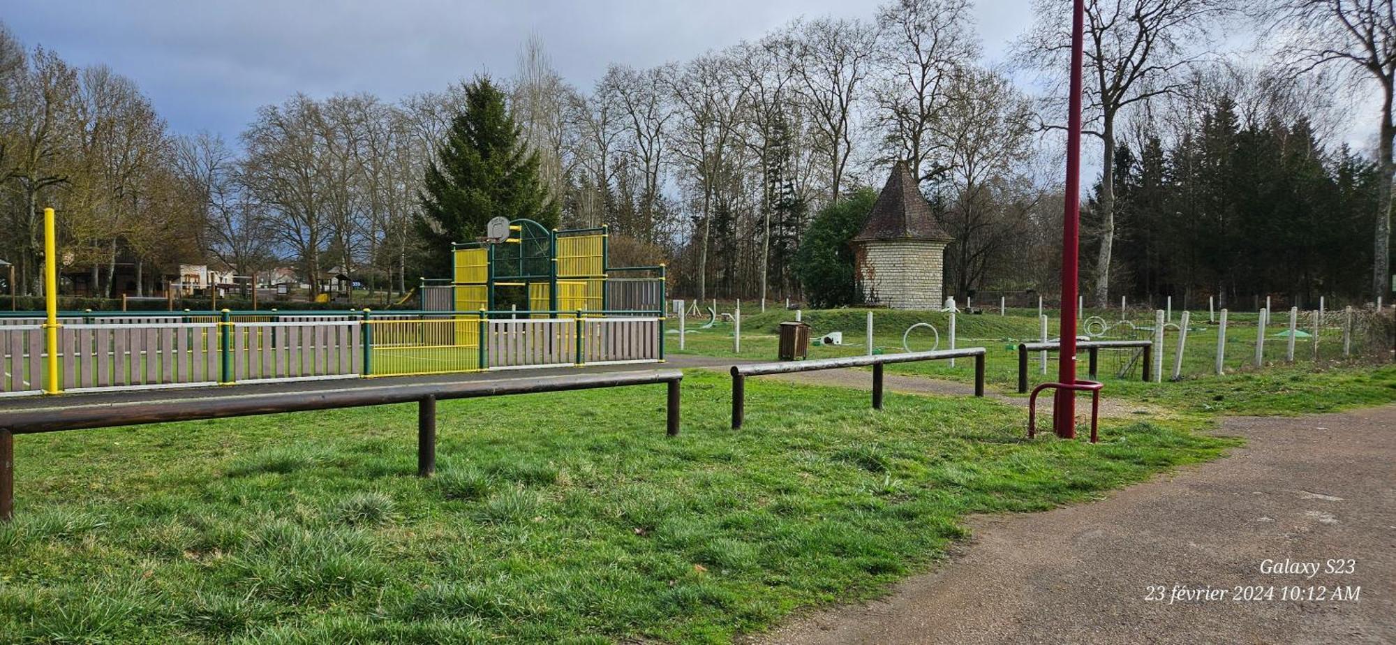 Pavillon Avec Jardin Clos Au Bord De L'Yonne Coulanges-sur-Yonne Eksteriør billede